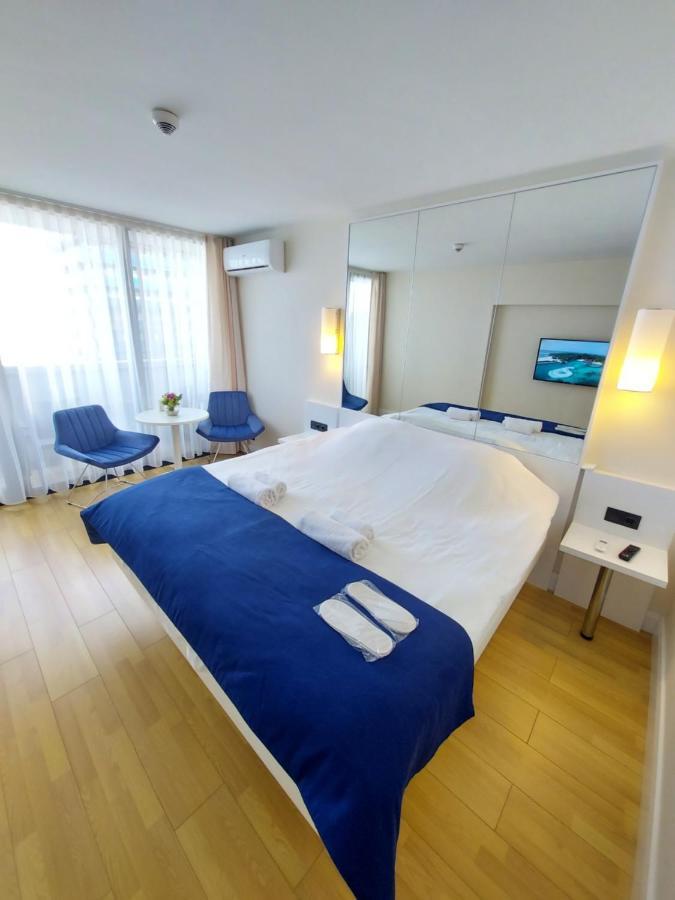 Номера На Высоких Этажах 24,31 Apartment Batumi Ngoại thất bức ảnh